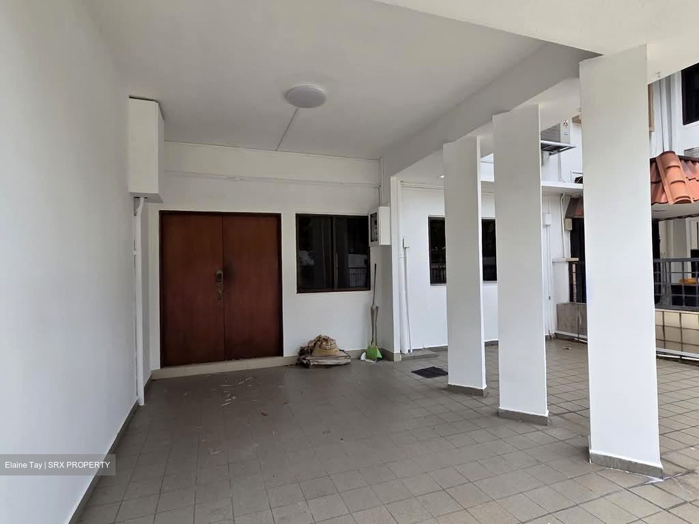 East Coast Road (D15), Terrace #557816481